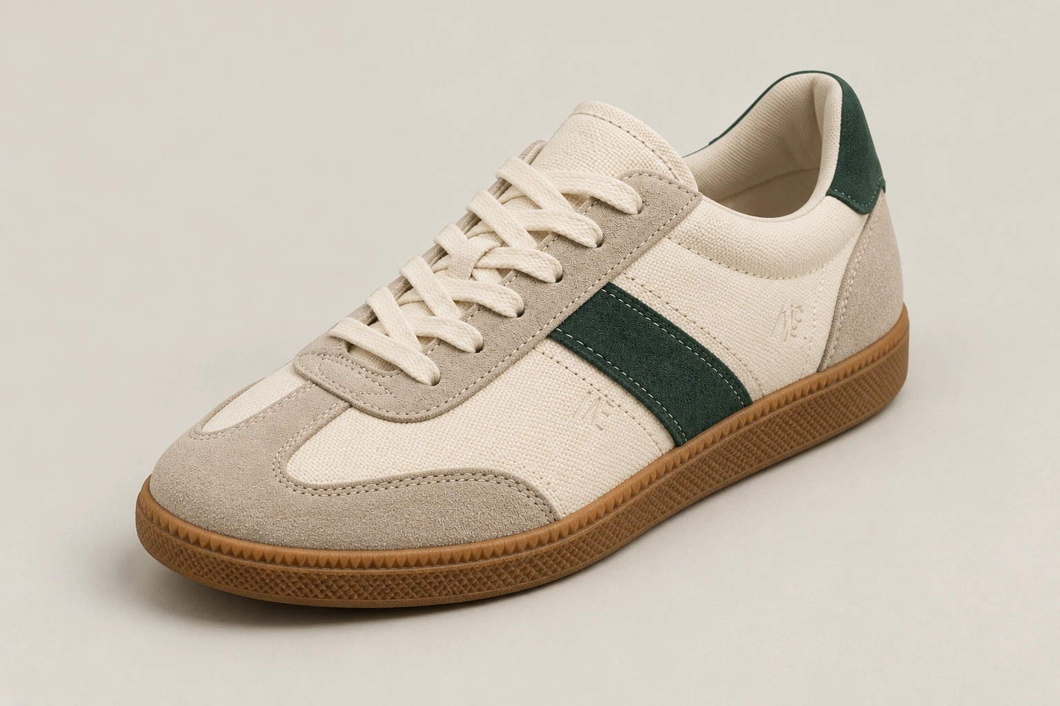 Archive Canvas M in Cream / Forest, 45° view