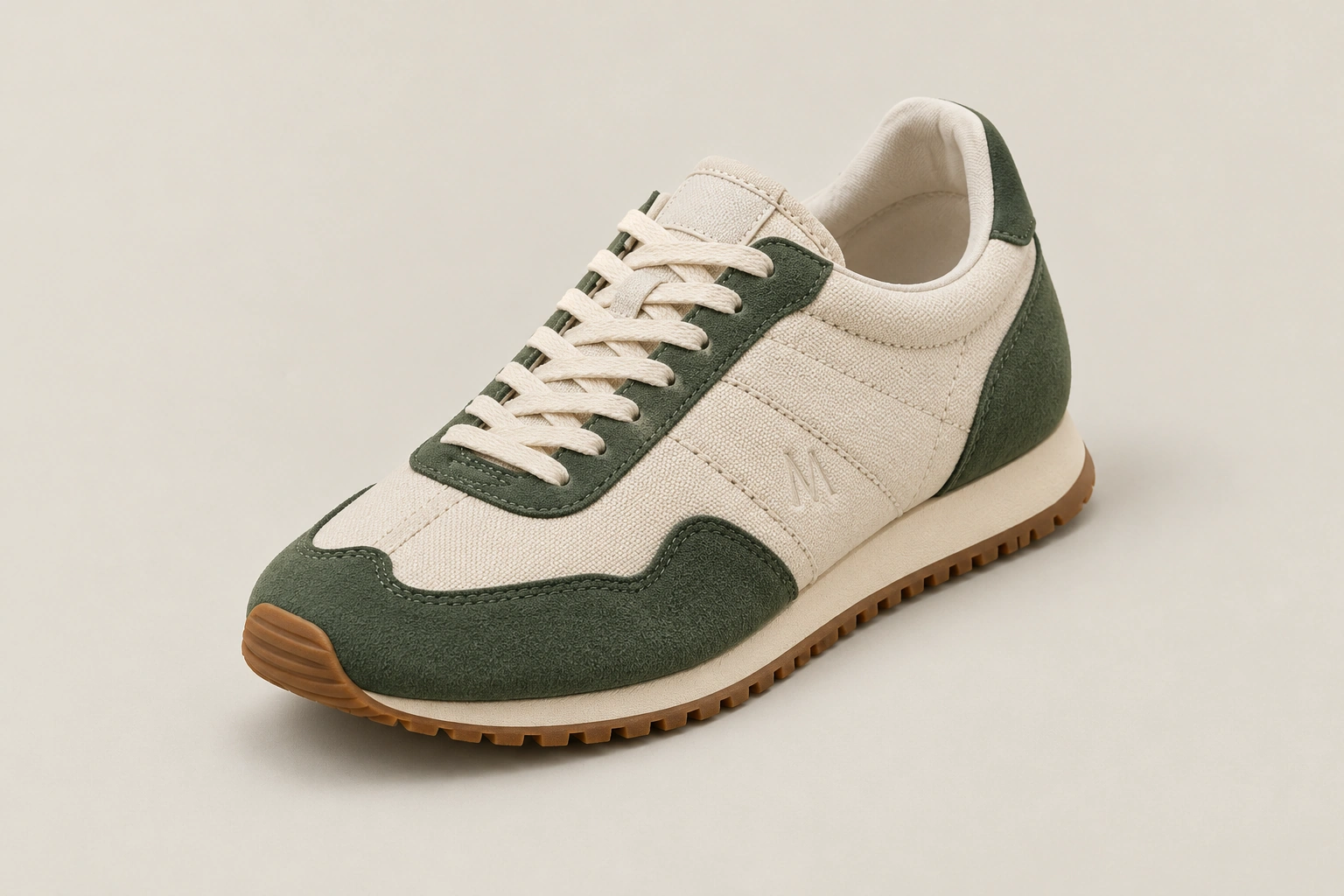 Archive Track M in Cream / Forest, 45° view